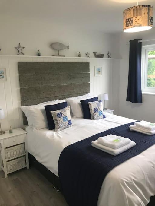 Perfect 4 Cpls & Families . Close To Everything Villa Pentraeth Bagian luar foto