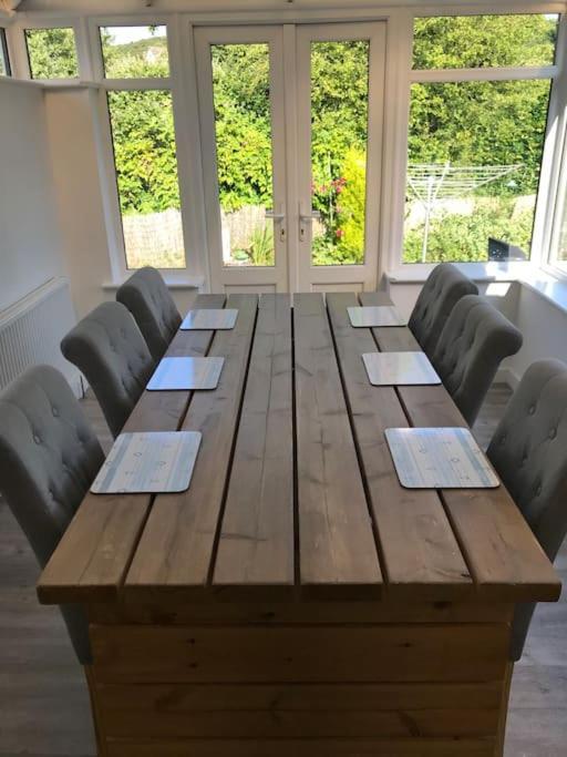 Perfect 4 Cpls & Families . Close To Everything Villa Pentraeth Bagian luar foto